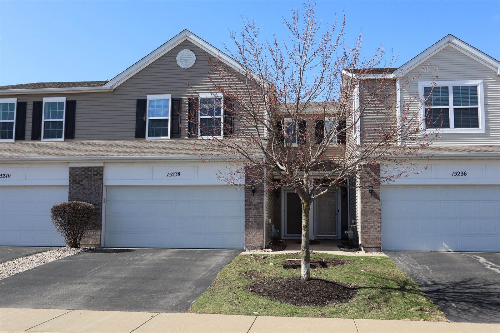 15238 Kenmare Circle, Manhattan, IL 60442
