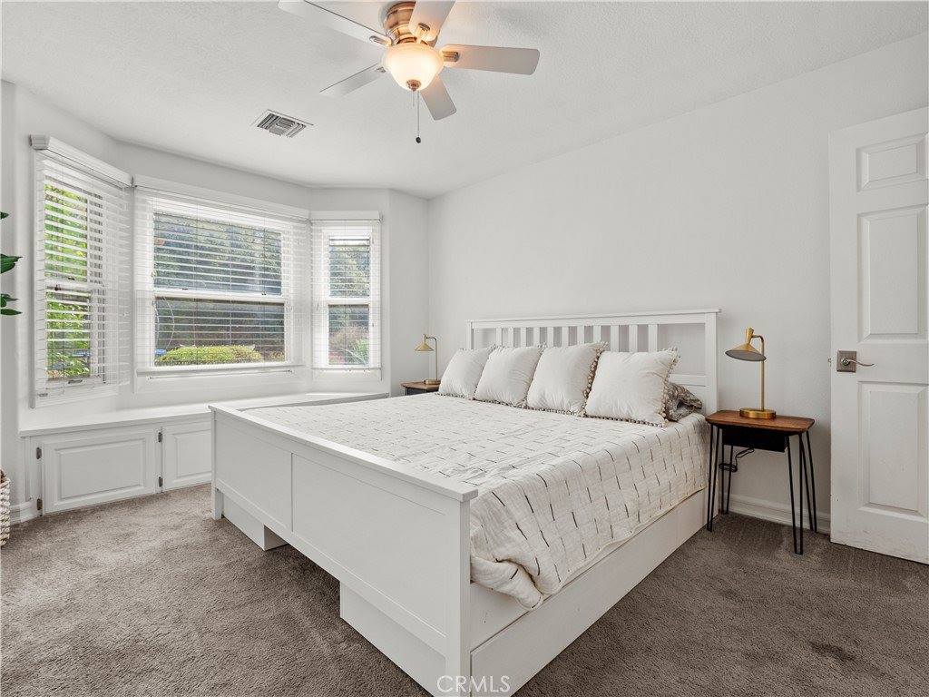 15341 Iron Canyon, Canyon Country, CA 91387