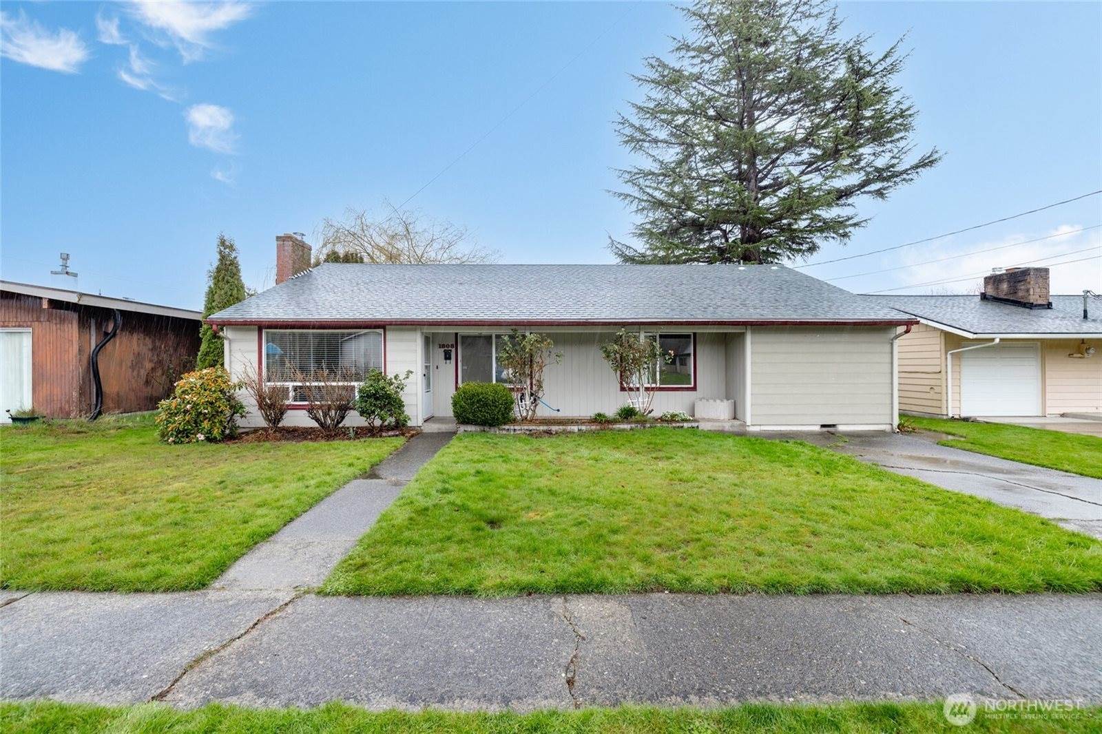 1808 South 14th Street, Mount Vernon, WA 98274