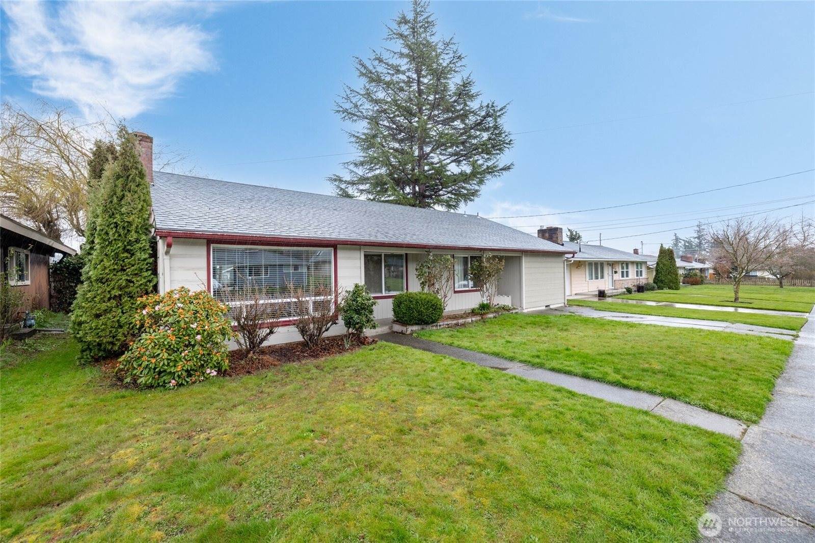 1808 South 14th Street, Mount Vernon, WA 98274
