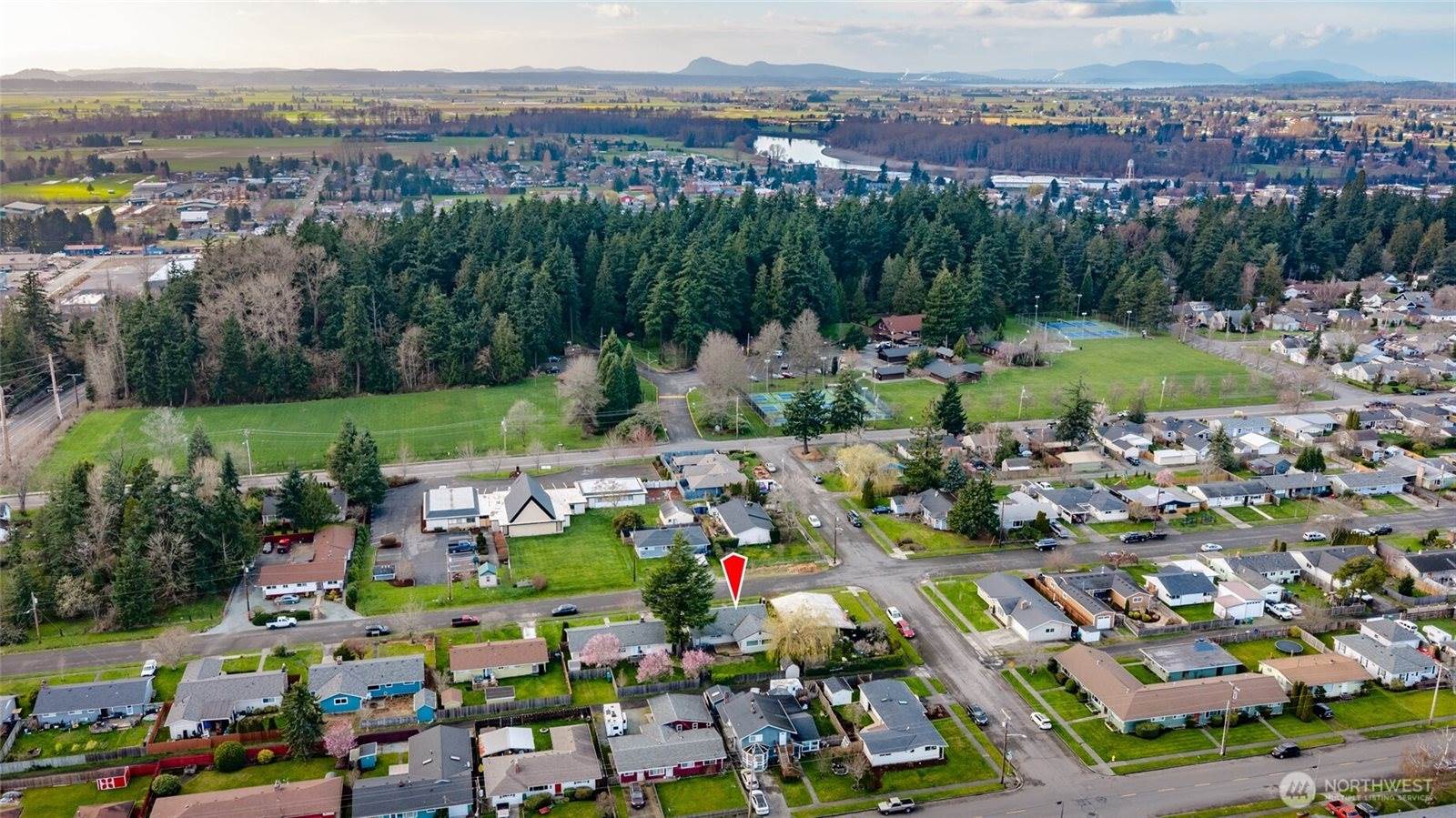 1808 South 14th Street, Mount Vernon, WA 98274