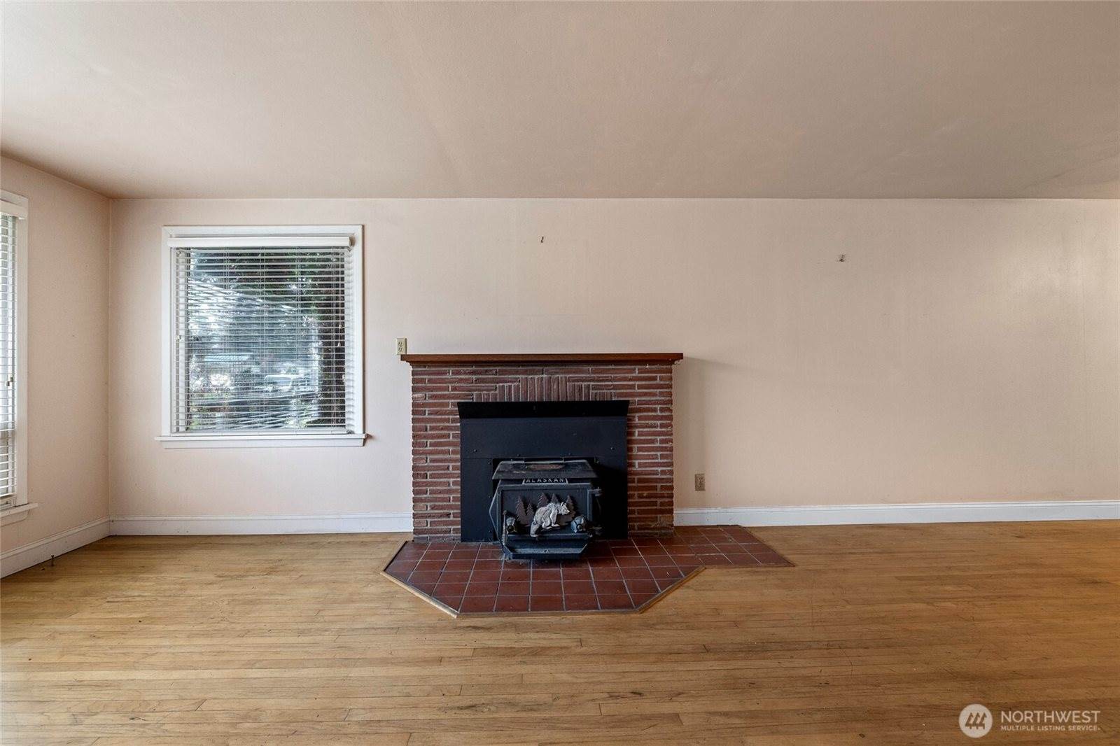1808 South 14th Street, Mount Vernon, WA 98274