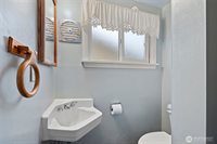 1808 South 14th Street, Mount Vernon, WA 98274