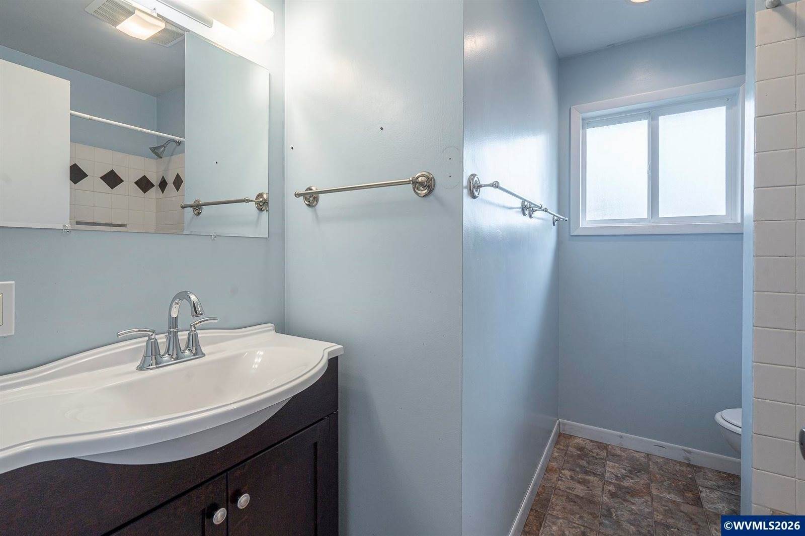 2922 Columbus St, Albany, OR 97322