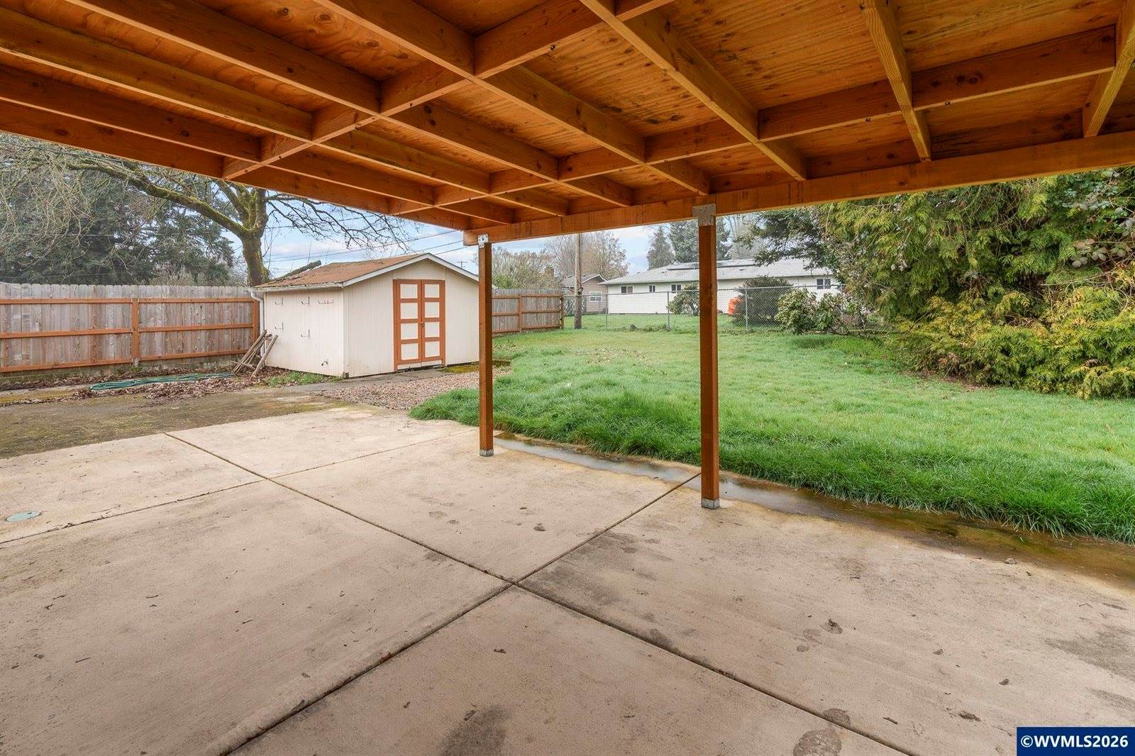 2922 Columbus St, Albany, OR 97322