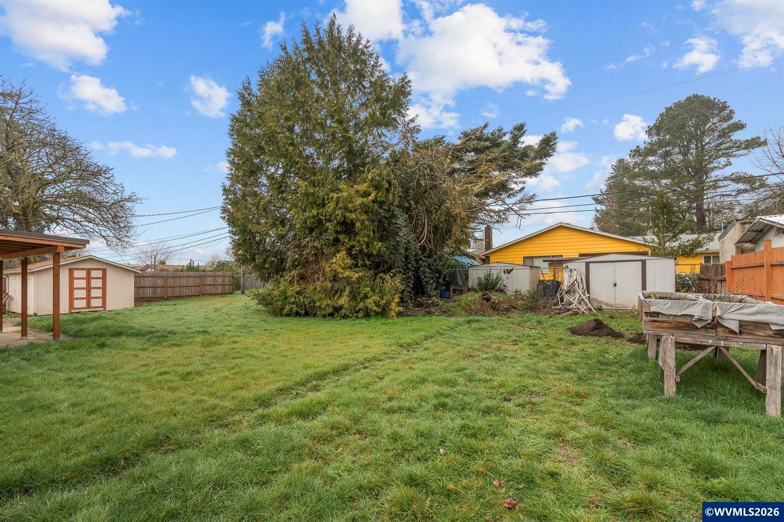 2922 Columbus St, Albany, OR 97322