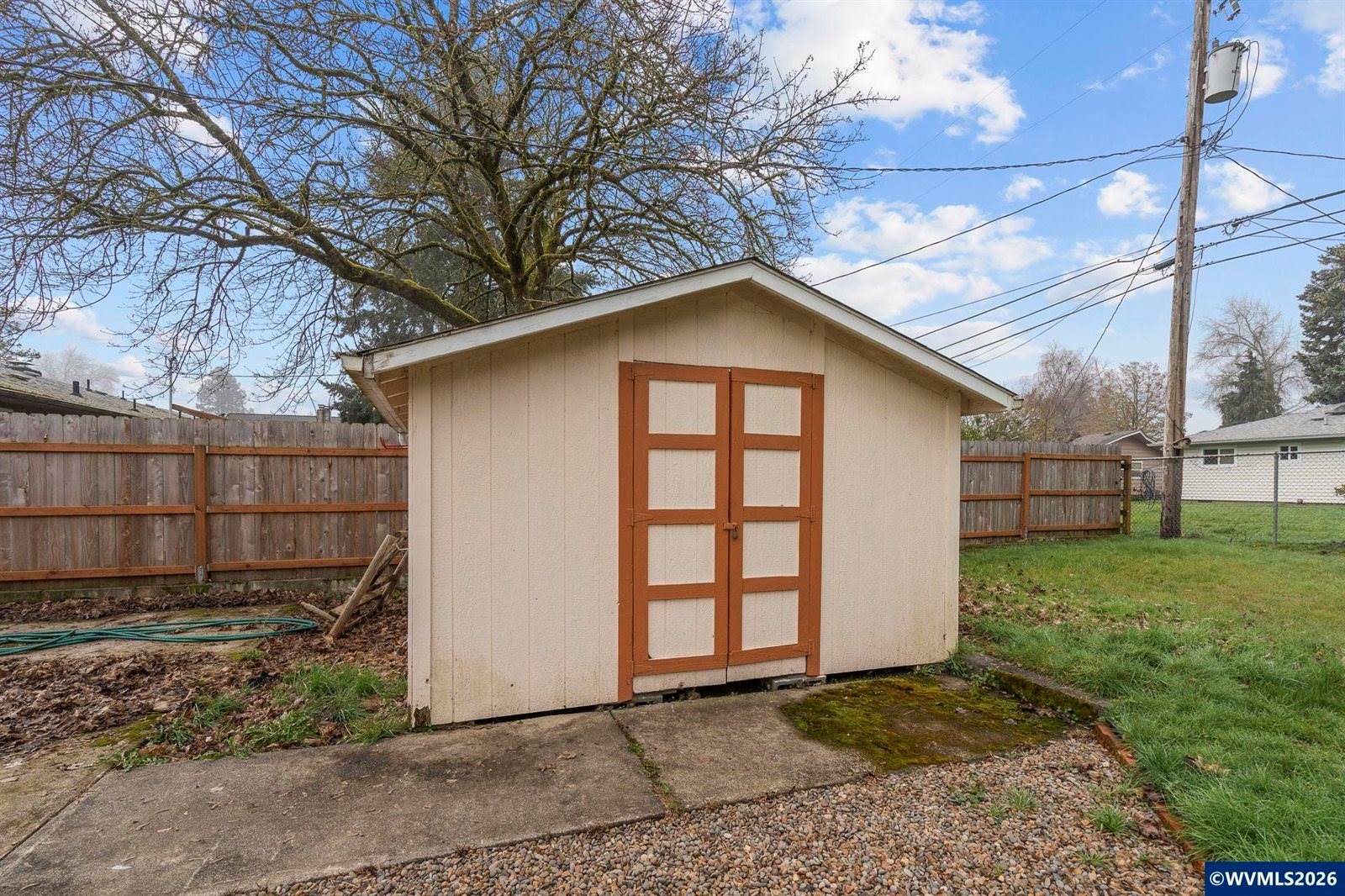 2922 Columbus St, Albany, OR 97322