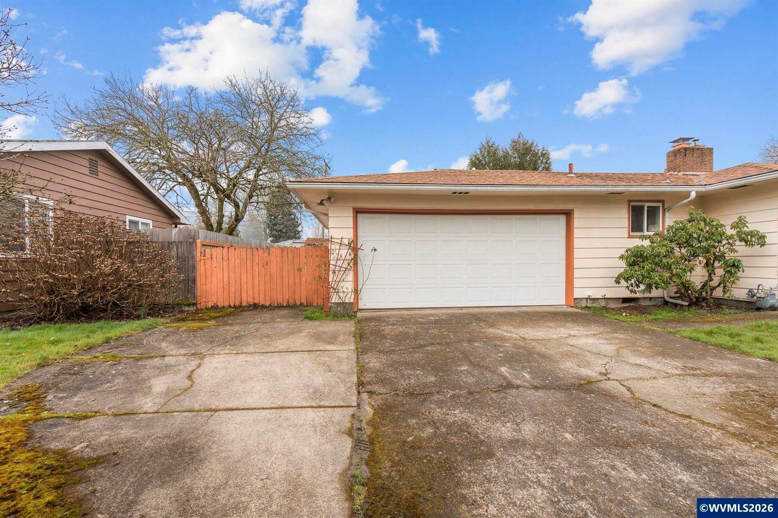 2922 Columbus St, Albany, OR 97322