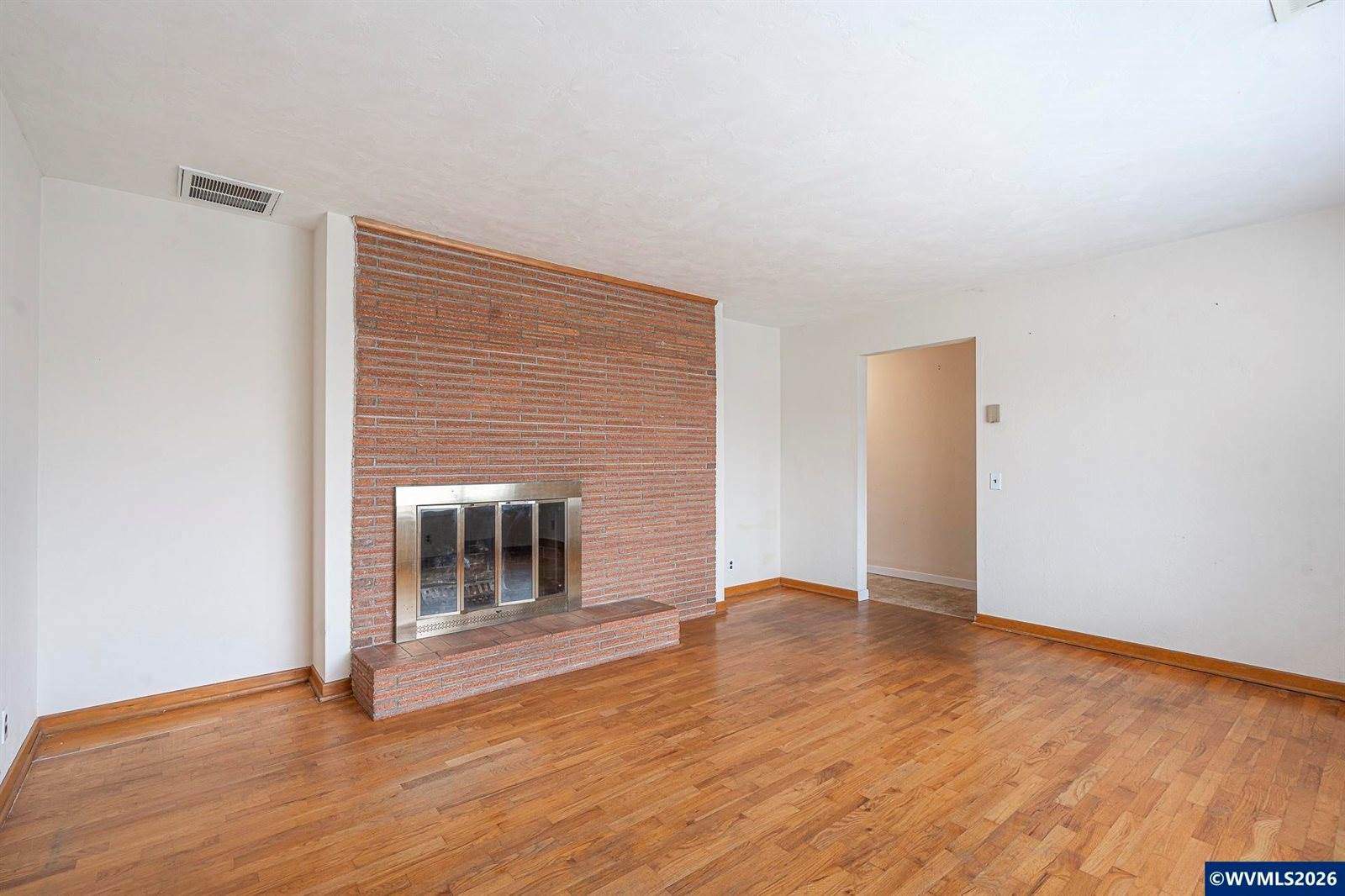 2922 Columbus St, Albany, OR 97322