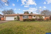 2922 Columbus St, Albany, OR 97322