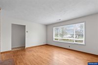 2922 Columbus St, Albany, OR 97322