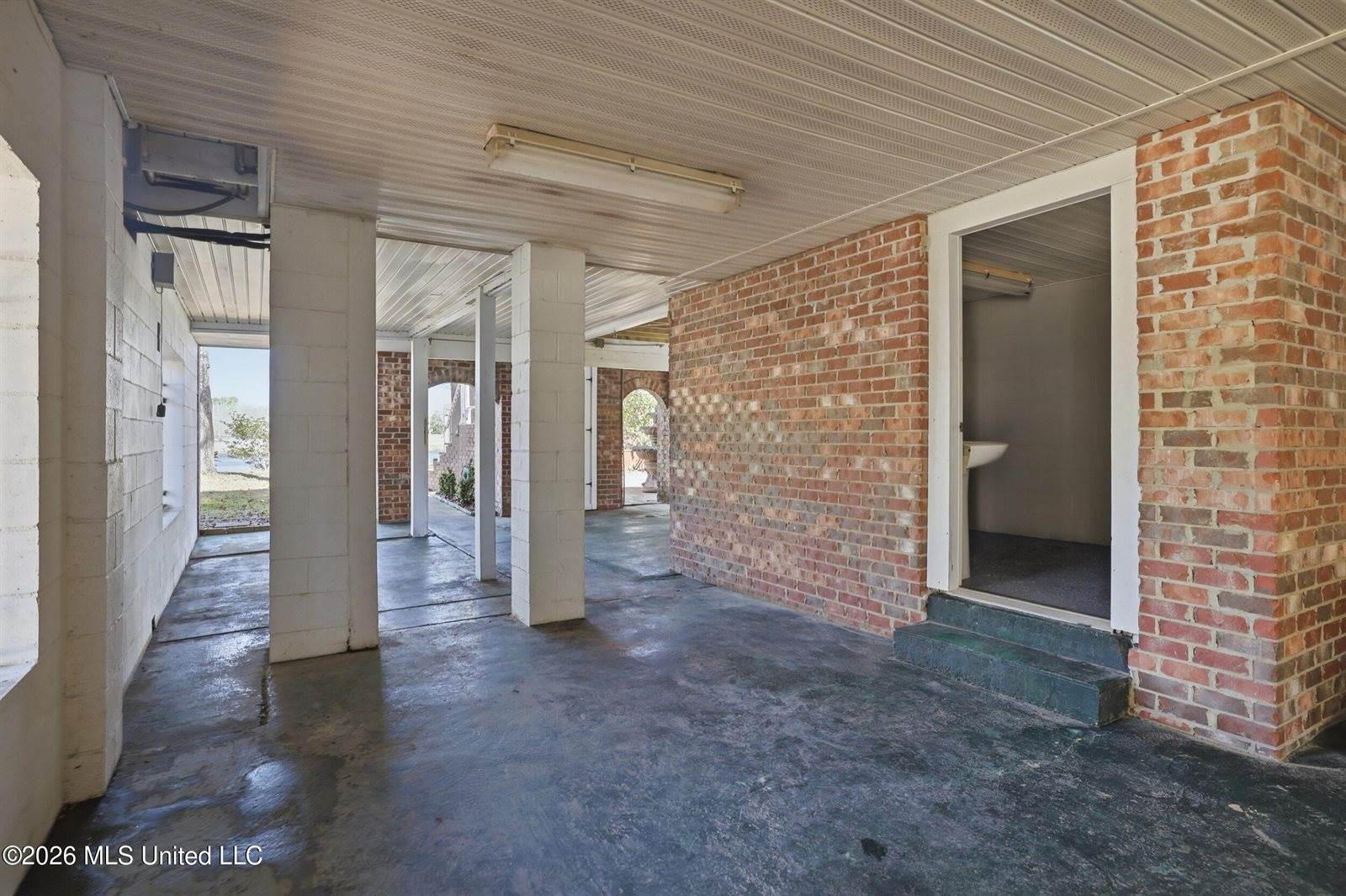 3512 River Bluff Road, D'Iberville, MS 39540