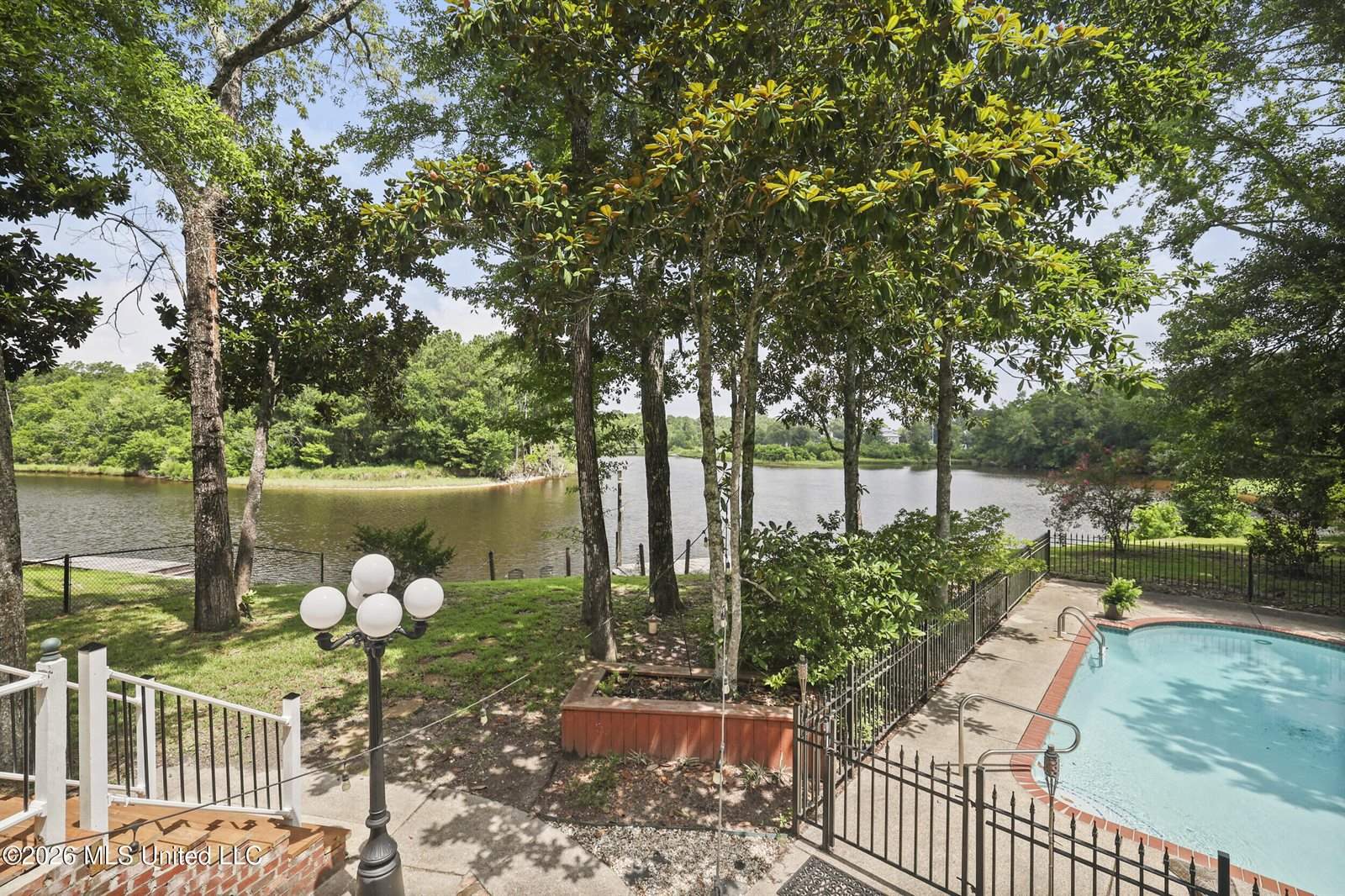 3512 River Bluff Road, D'Iberville, MS 39540