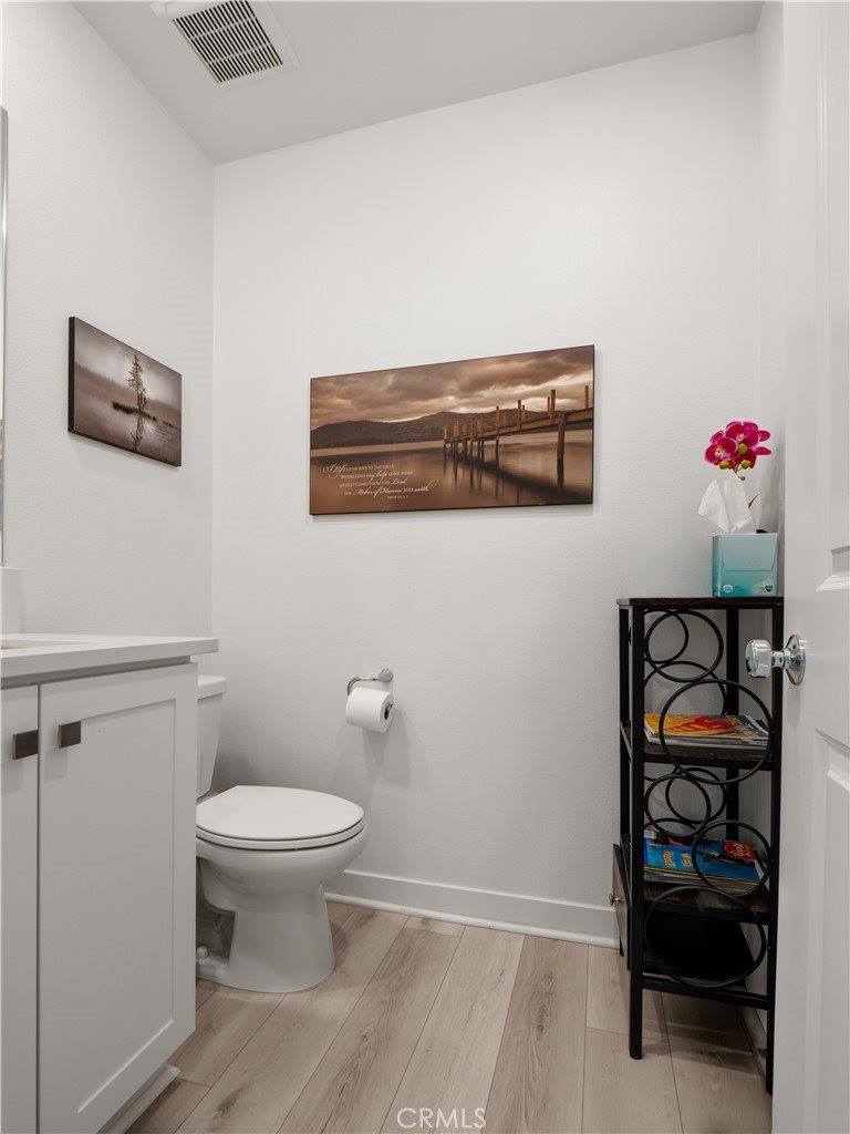 27013 Hummingbird Lane, Valencia, CA 91381