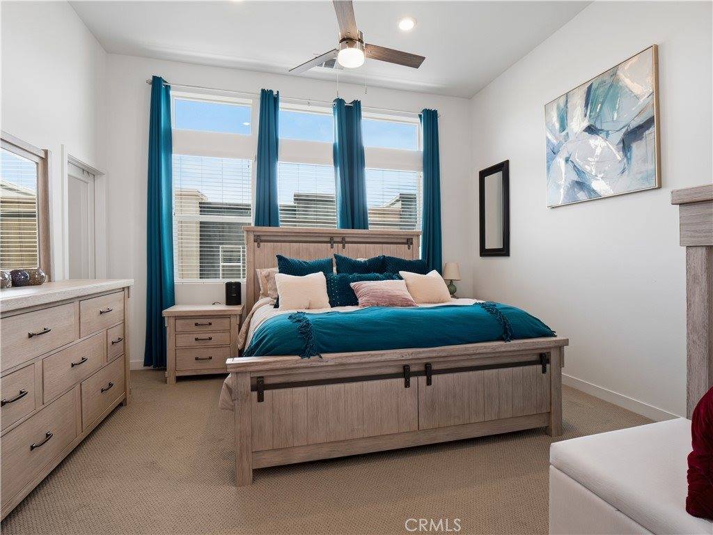 27013 Hummingbird Lane, Valencia, CA 91381