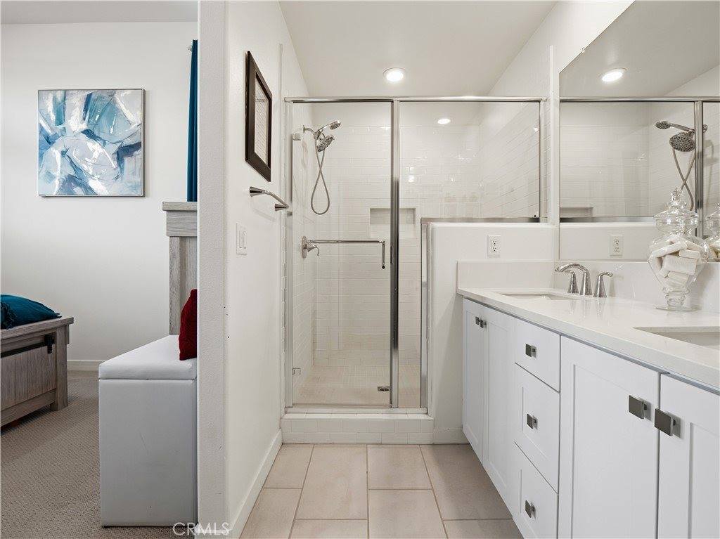 27013 Hummingbird Lane, Valencia, CA 91381