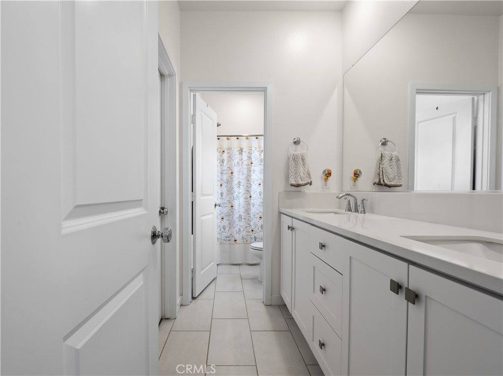 27013 Hummingbird Lane, Valencia, CA 91381