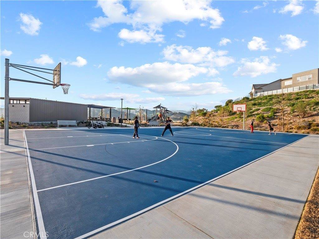 27013 Hummingbird Lane, Valencia, CA 91381