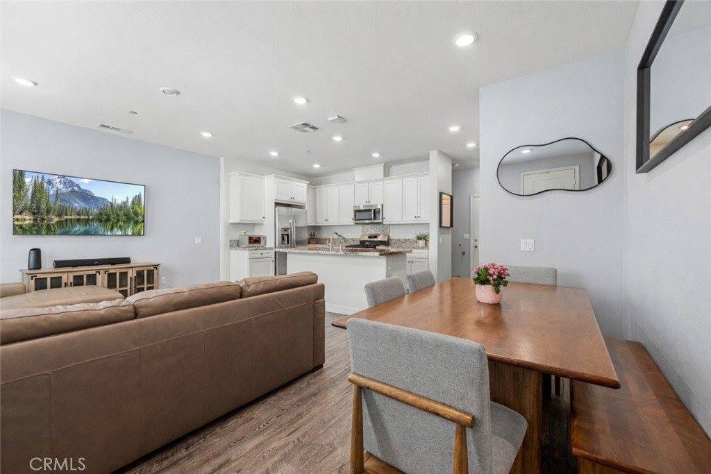 22838 Concord, #80, Saugus, CA 91350