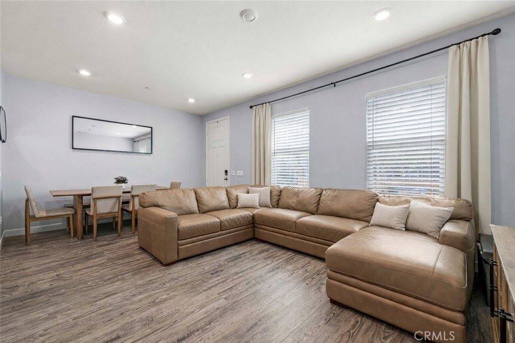 22838 Concord, #80, Saugus, CA 91350