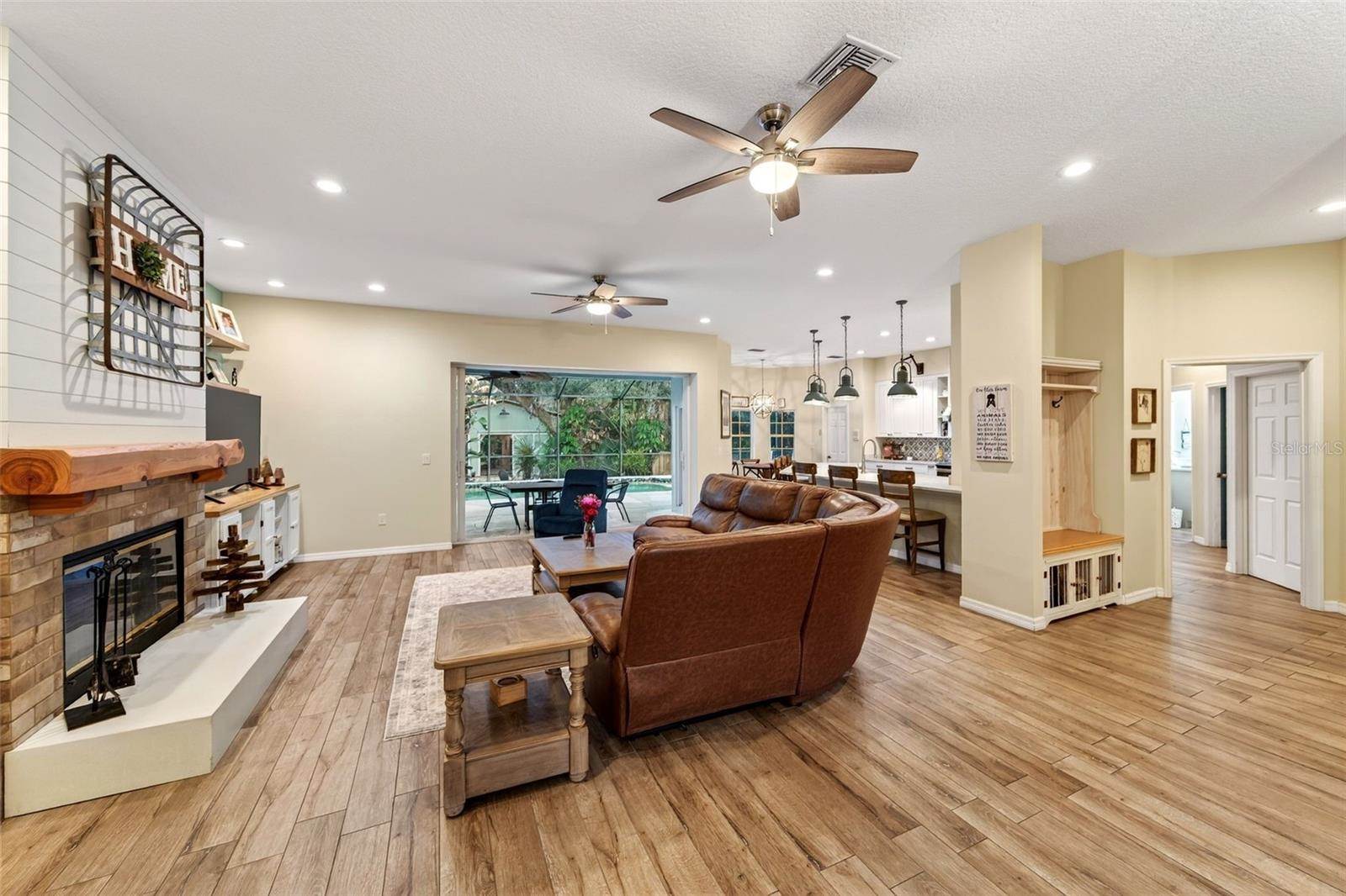 7088 Saddle Creek Lane, Sarasota, FL 34241