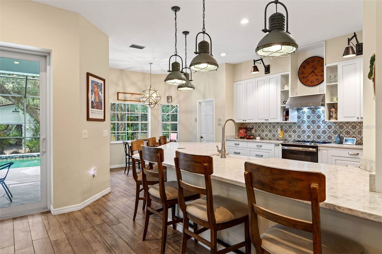 7088 Saddle Creek Lane, Sarasota, FL 34241