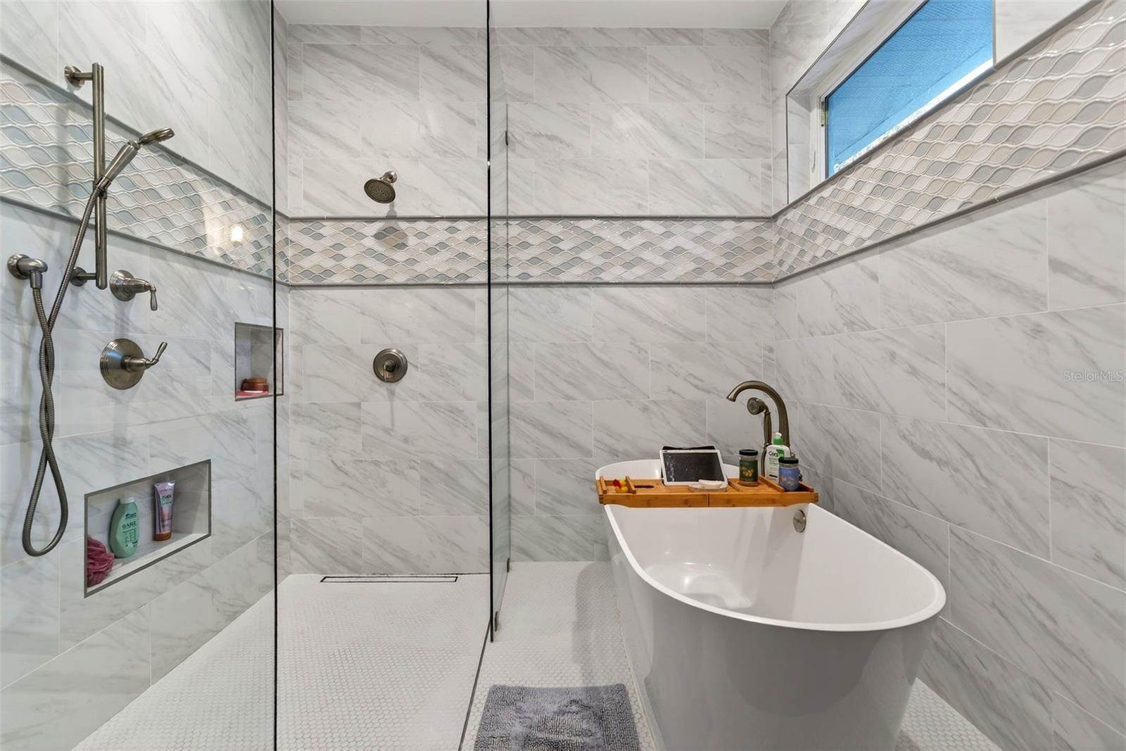 7088 Saddle Creek Lane, Sarasota, FL 34241