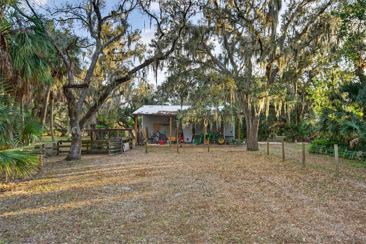 7088 Saddle Creek Lane, Sarasota, FL 34241