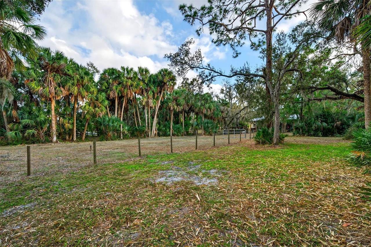 7088 Saddle Creek Lane, Sarasota, FL 34241