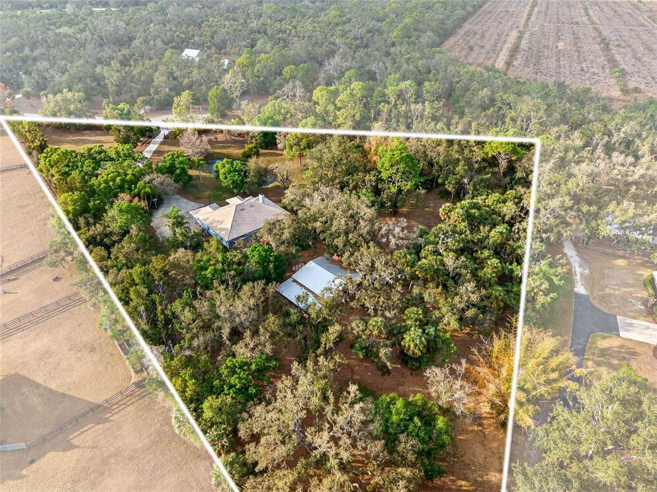 7088 Saddle Creek Lane, Sarasota, FL 34241