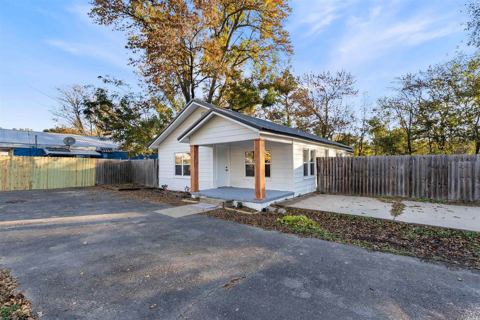 232 Highway 107, Enola, AR 72047