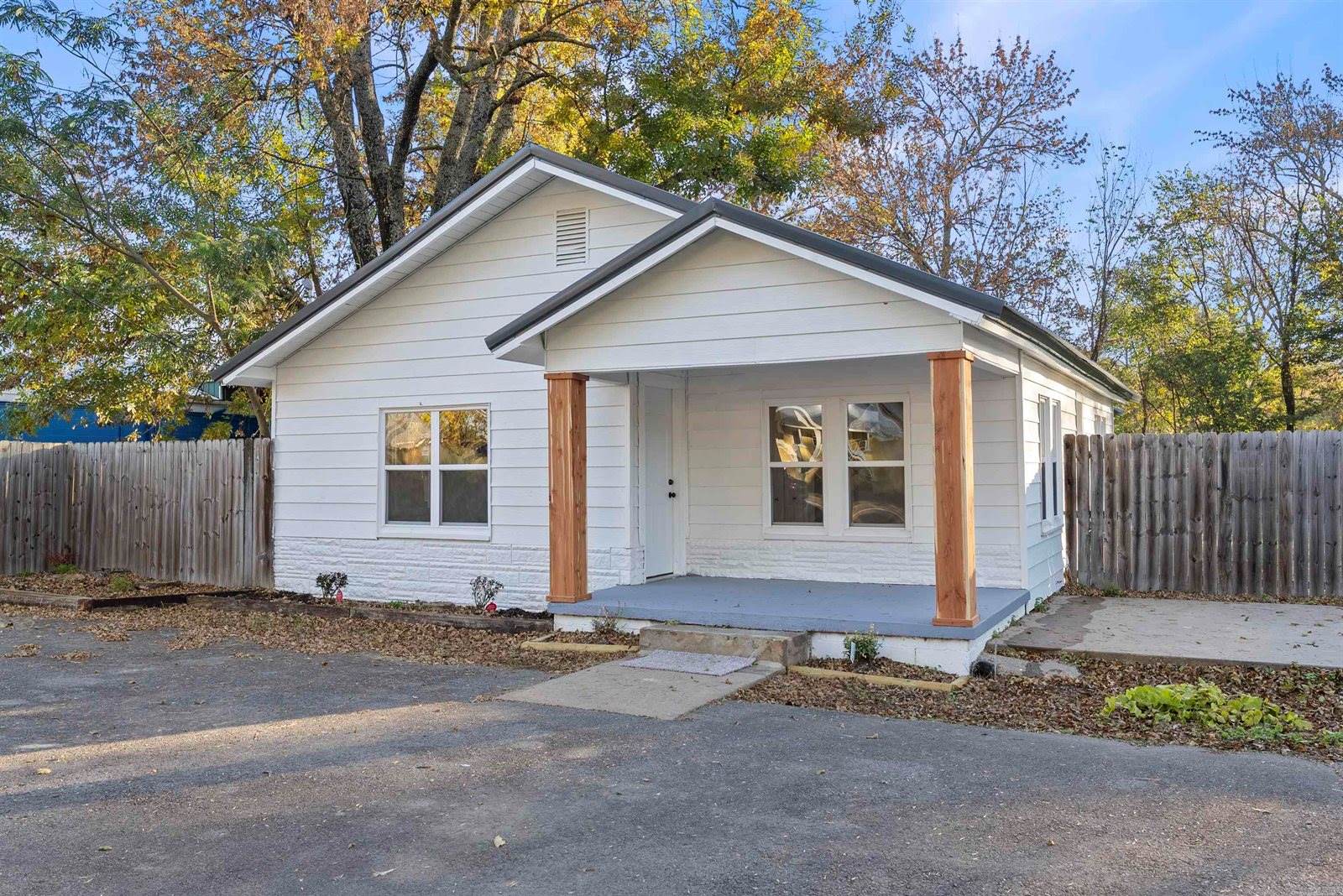 232 Highway 107, Enola, AR 72047