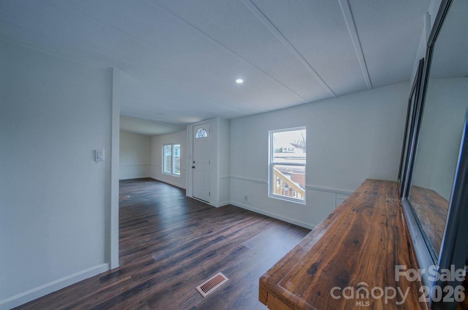 8 Teal Lane, Candler, NC 28715