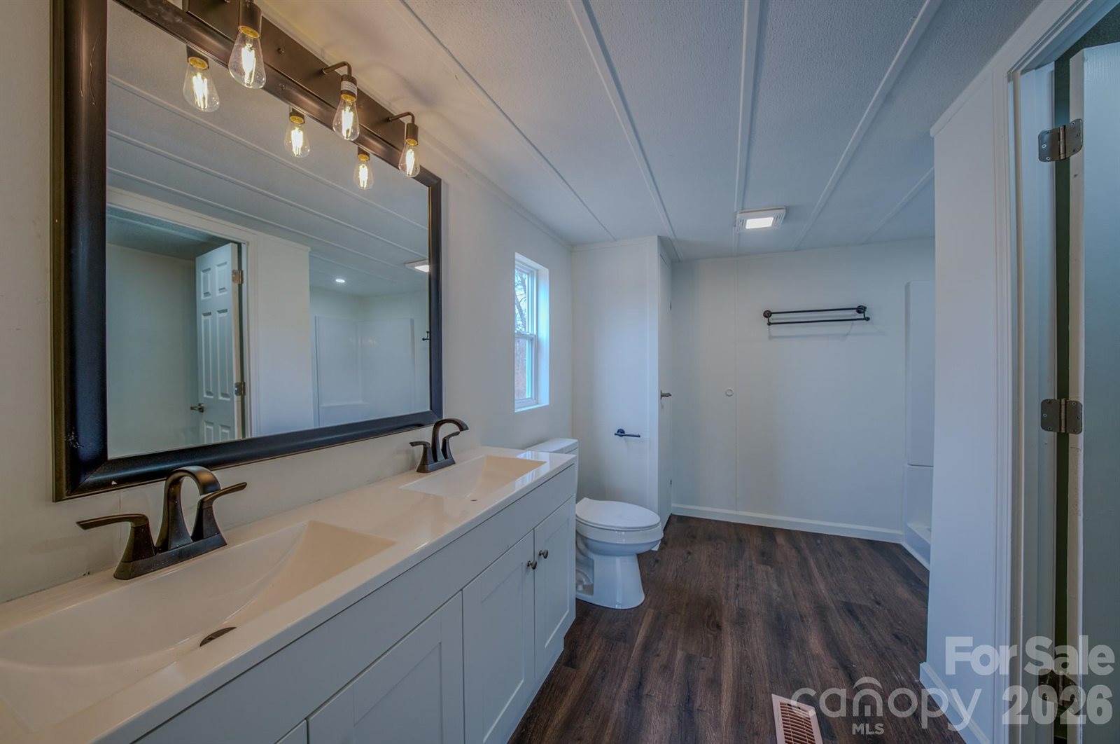 8 Teal Lane, Candler, NC 28715