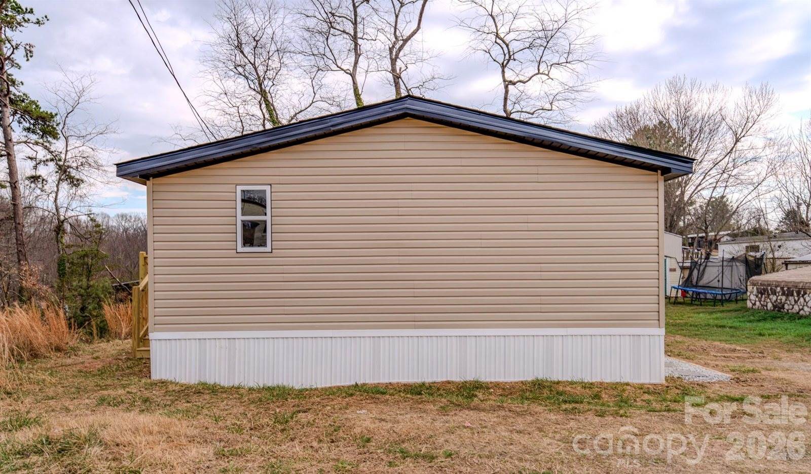 8 Teal Lane, Candler, NC 28715