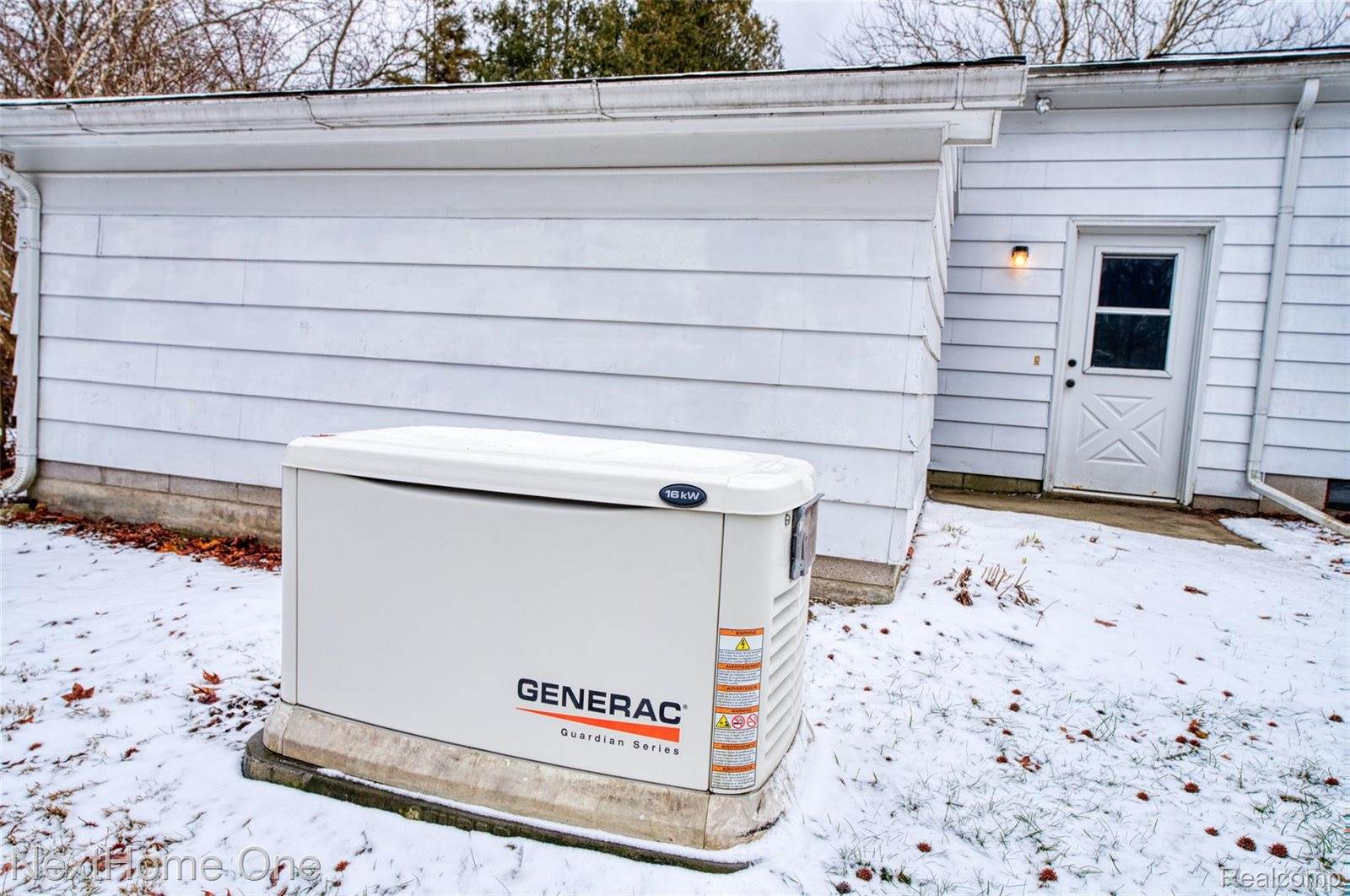 5765 Country Lane, AugustaCharterTownship_Washtenaw, MI 48197