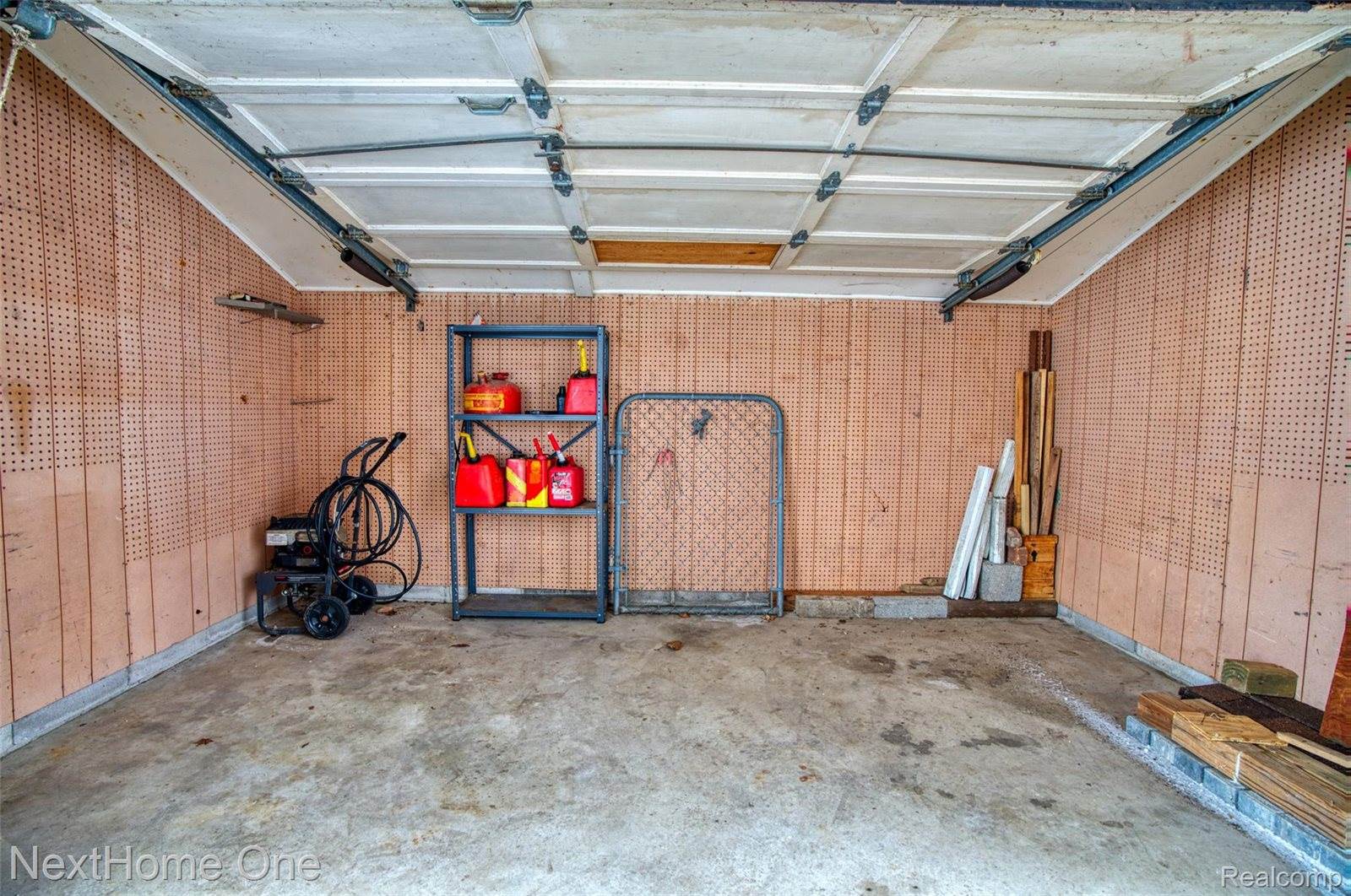 5765 Country Lane, AugustaCharterTownship_Washtenaw, MI 48197