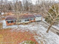 5765 Country Lane, AugustaCharterTownship_Washtenaw, MI 48197