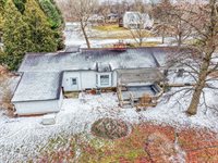 5765 Country Lane, AugustaCharterTownship_Washtenaw, MI 48197