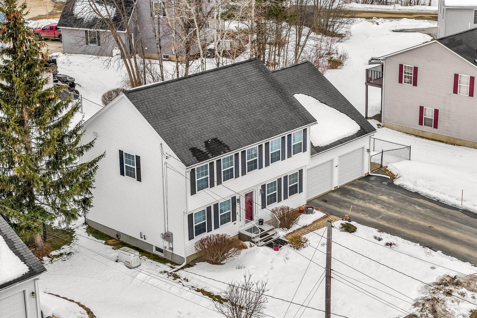 30 Bowdoin Drive, Brewer, ME 04412