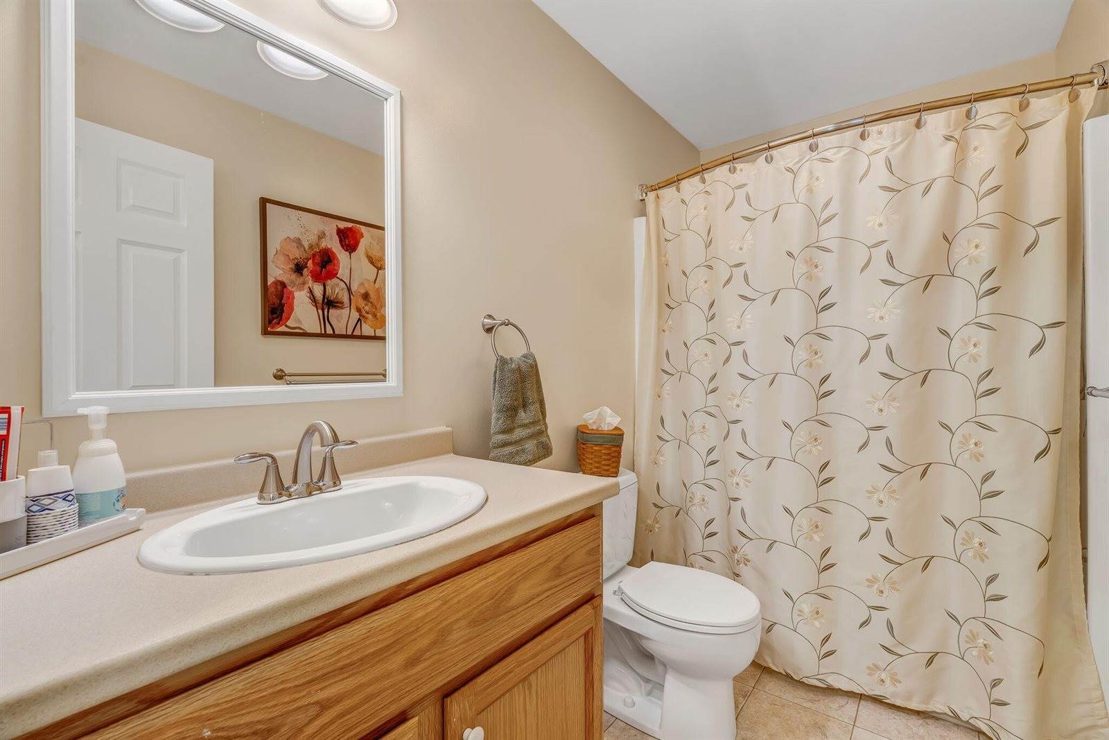 30 Bowdoin Drive, Brewer, ME 04412