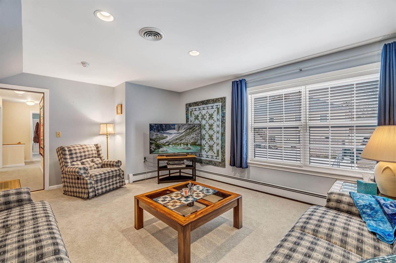 30 Bowdoin Drive, Brewer, ME 04412