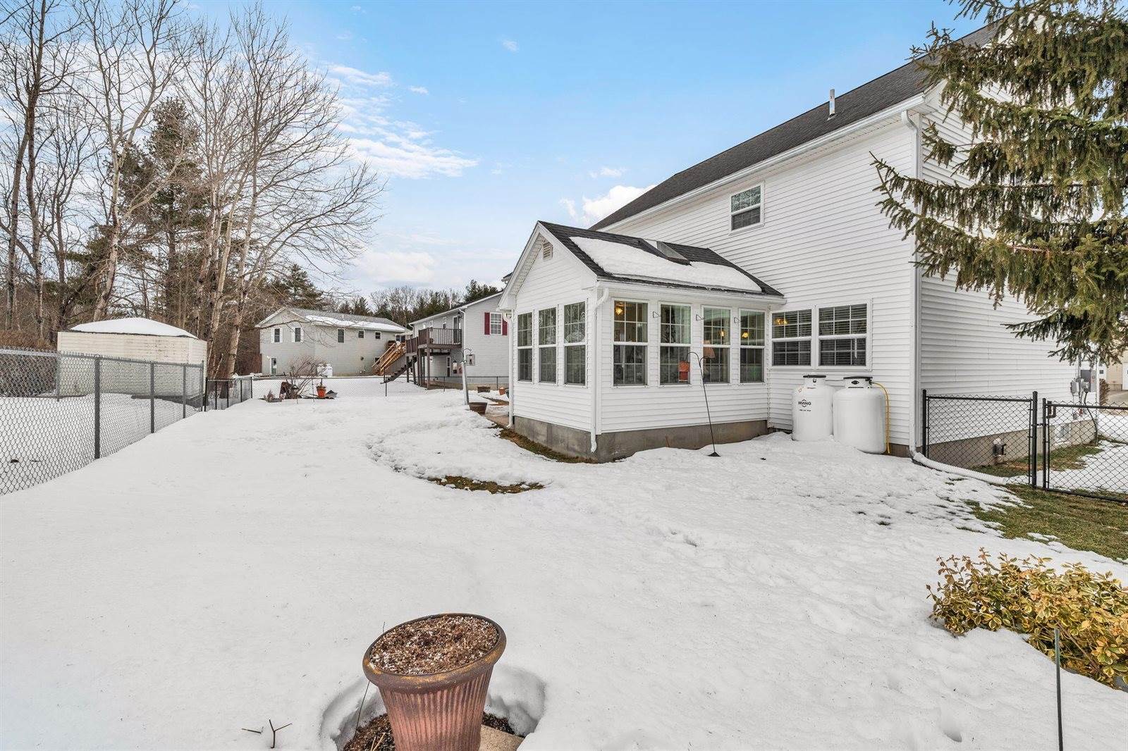 30 Bowdoin Drive, Brewer, ME 04412