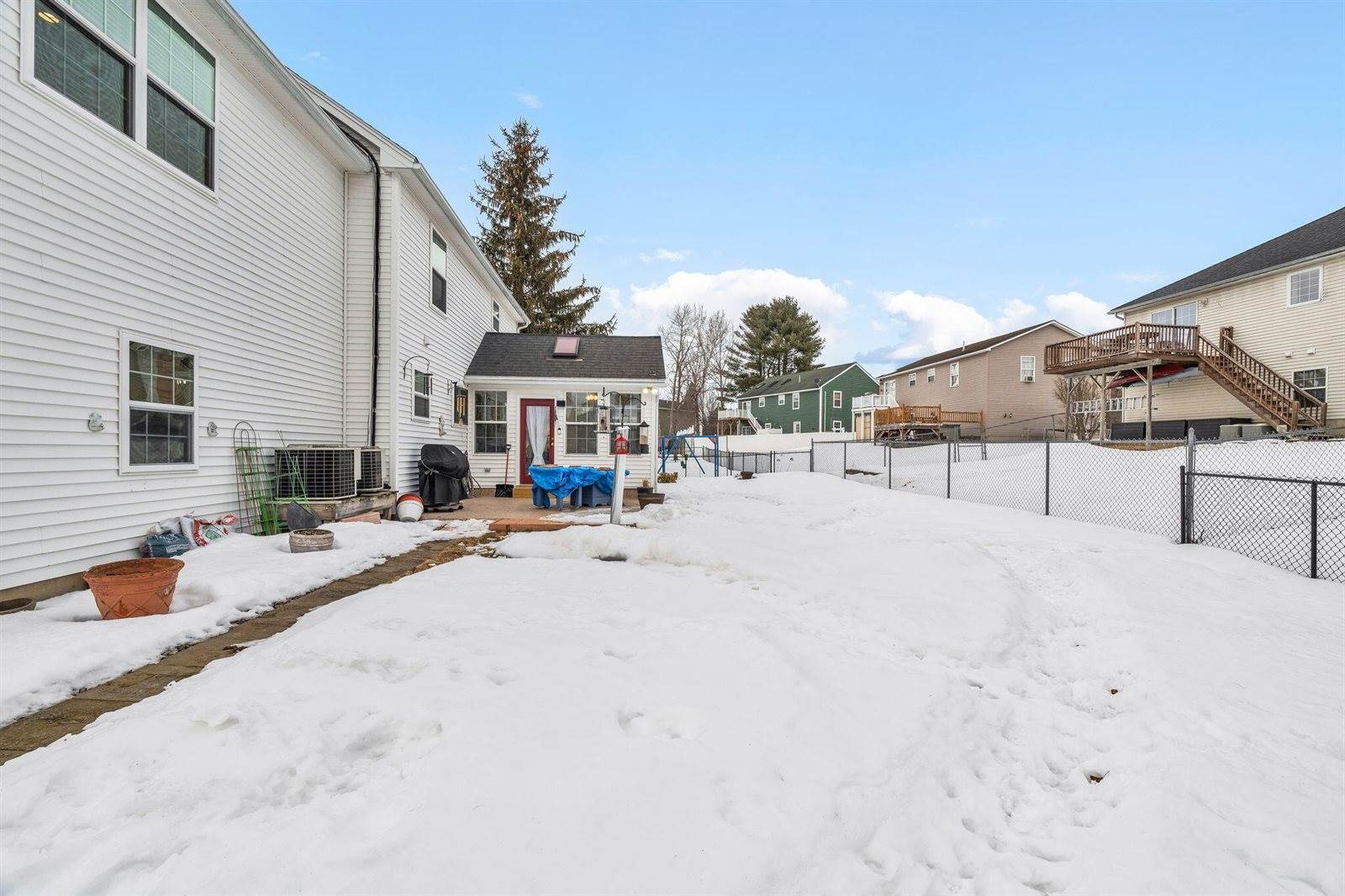 30 Bowdoin Drive, Brewer, ME 04412