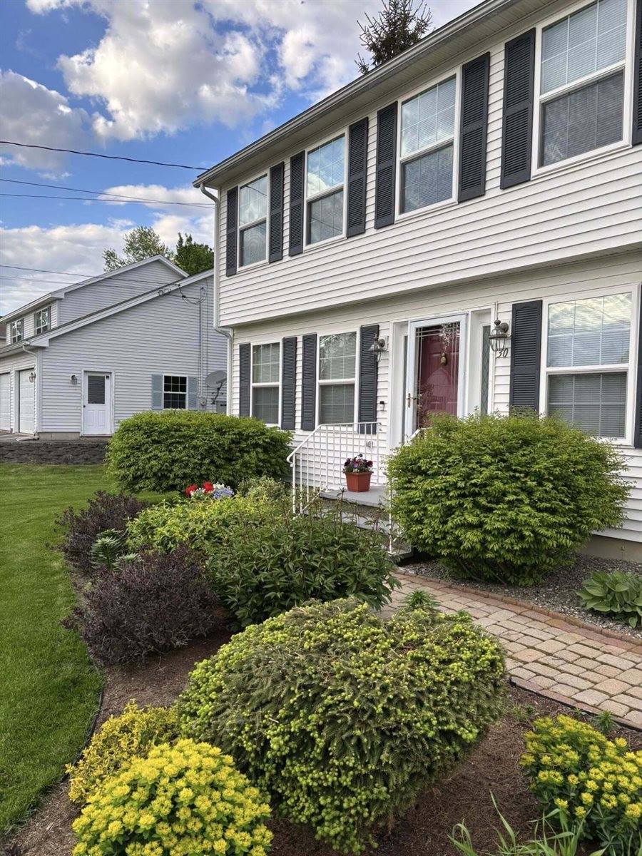 30 Bowdoin Drive, Brewer, ME 04412