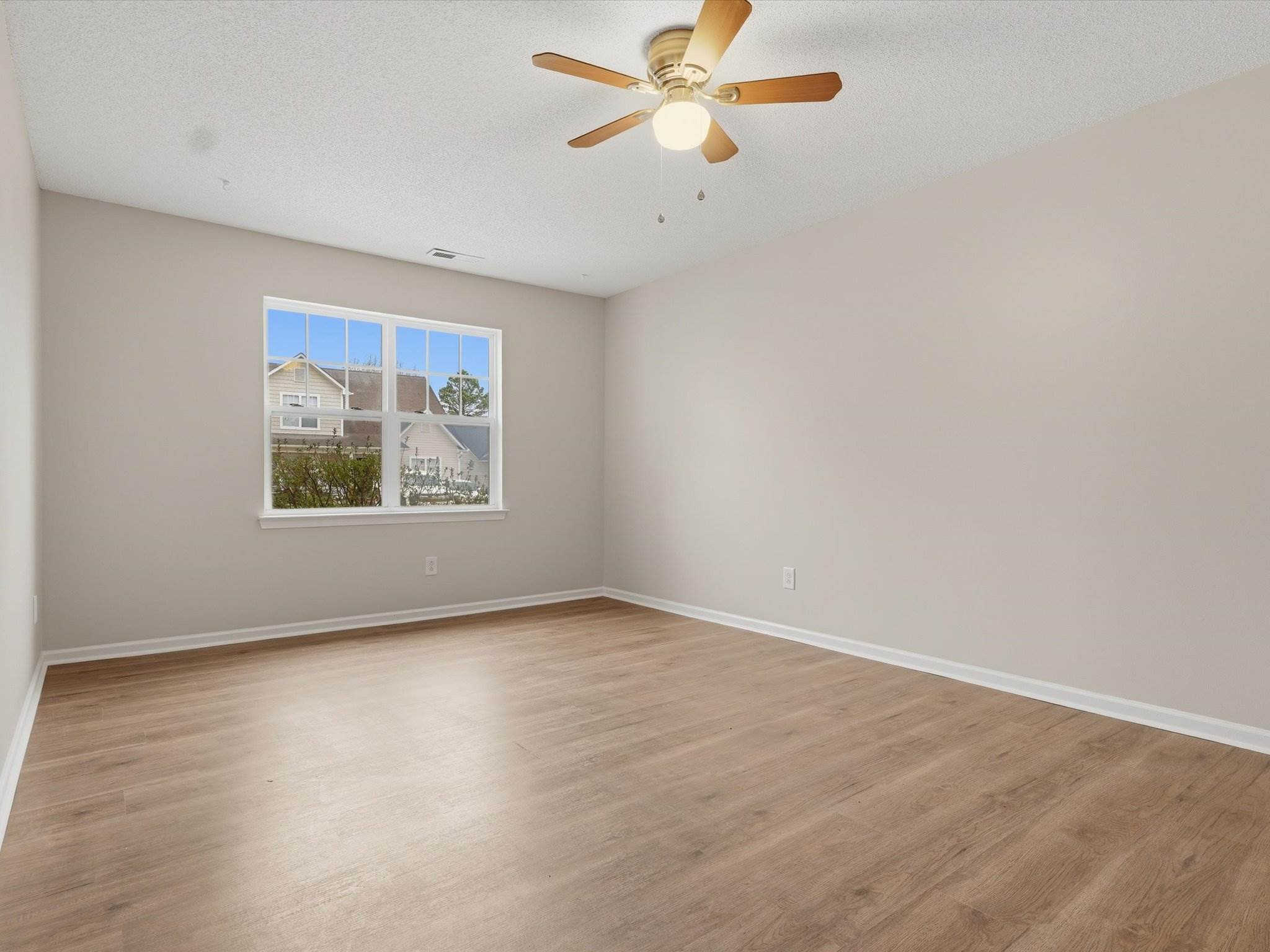 Amir Circle, Matthews, NC 28105