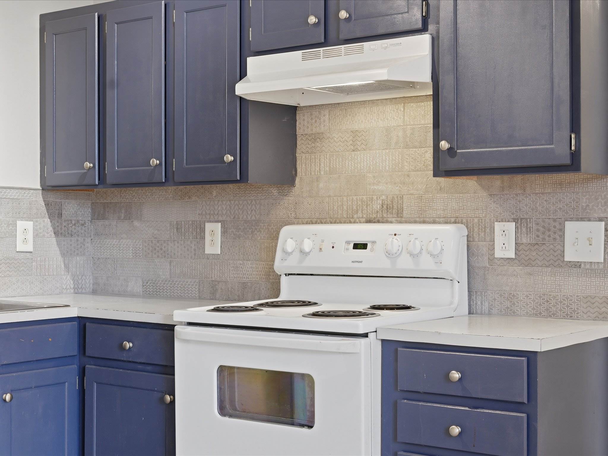 Amir Circle, Matthews, NC 28105