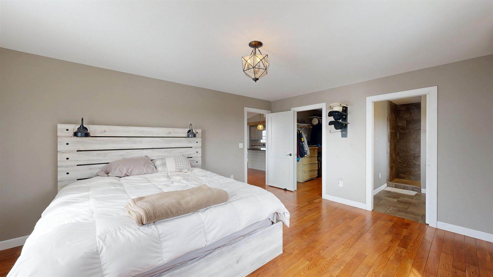 16433 State Highway 27 -, Utica, WI 54628