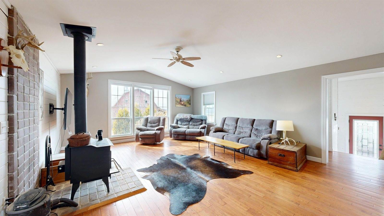 16433 State Highway 27 -, Utica, WI 54628