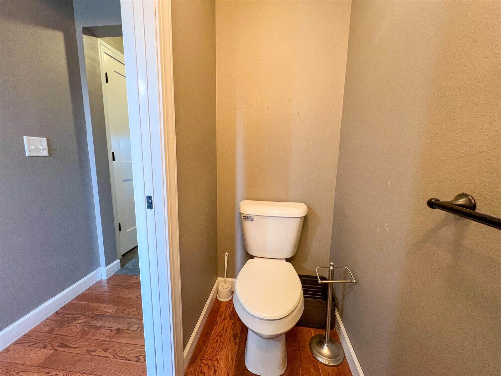 16433 State Highway 27 -, Utica, WI 54628